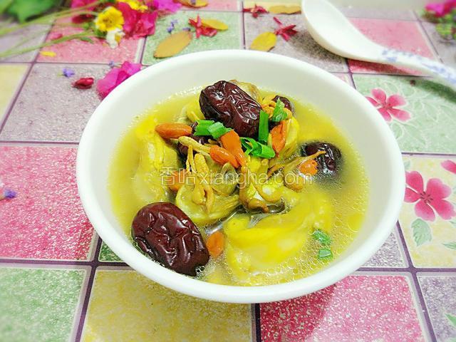 红枣鸡汤