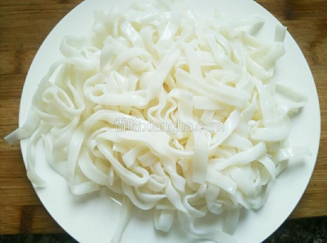 准备好沙河粉