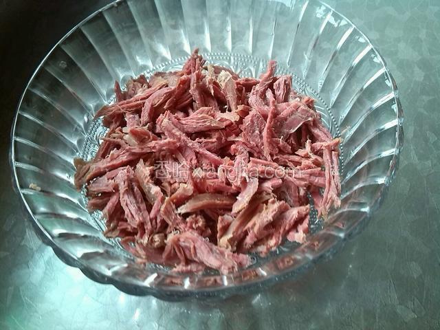 熟牛肉用手撕条