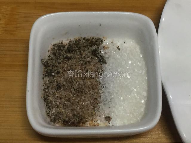 自家卤的比例说明上面有，加入少许砂糖
