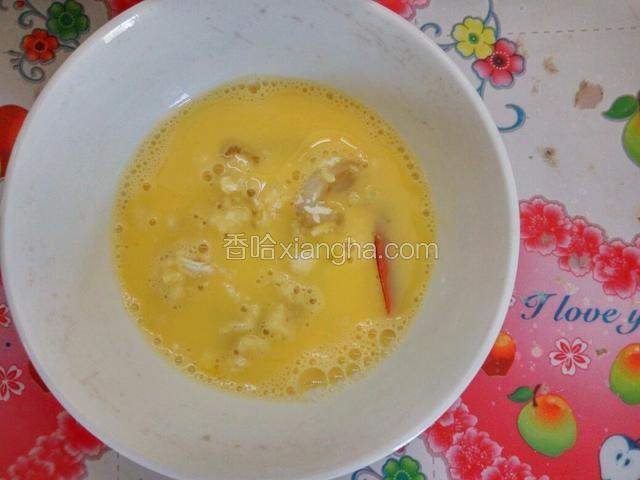 在裹一层鸡蛋液