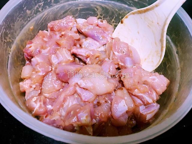 拌匀腌15分钟左右