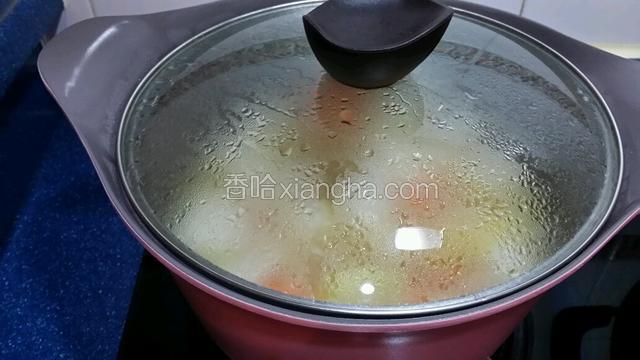 蓋上鍋蓋炆十五分鐘