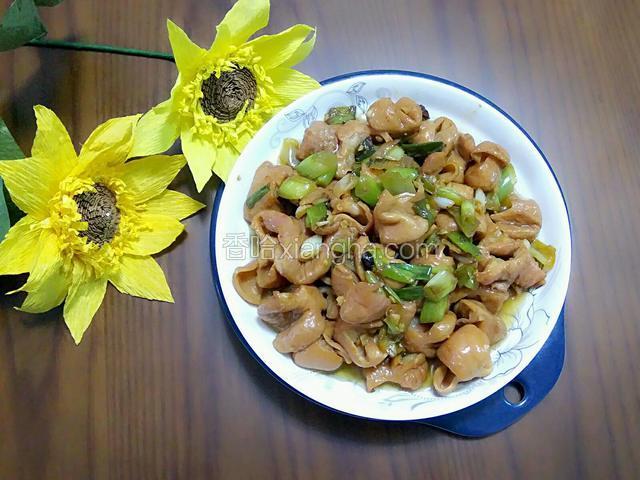 大葱炒肥肠