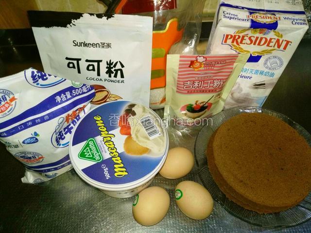备齐所需食材。