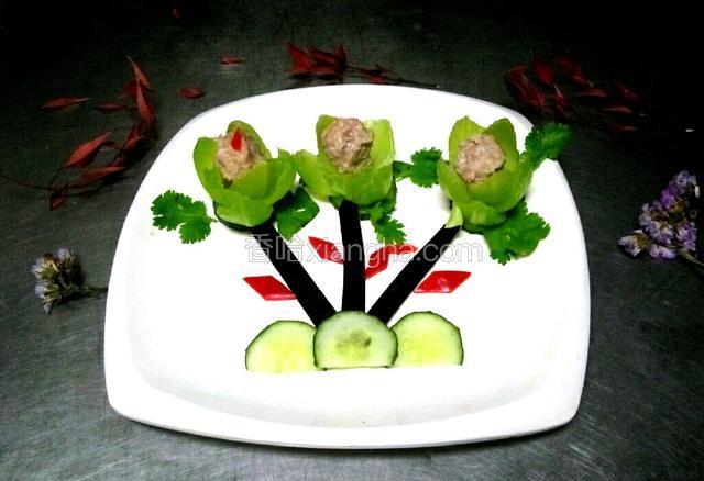 玲珑剔透(青菜酿肉丸)