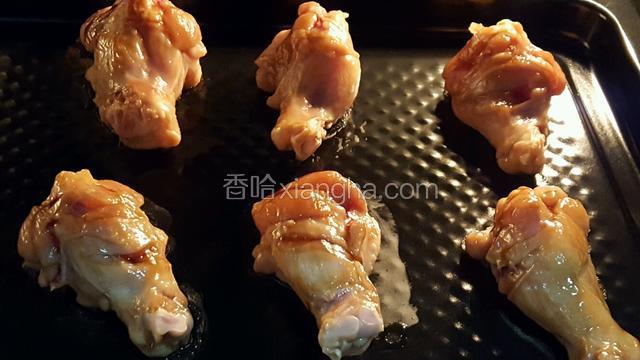 烤箱190预热10分钟即可！上下过190烤制10分钟！