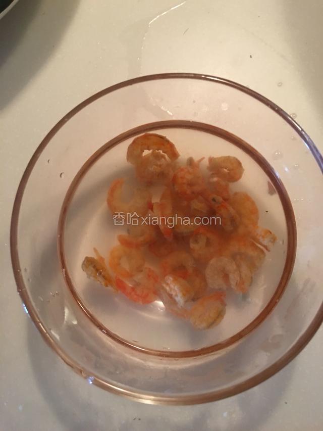 虾米用温水泡软