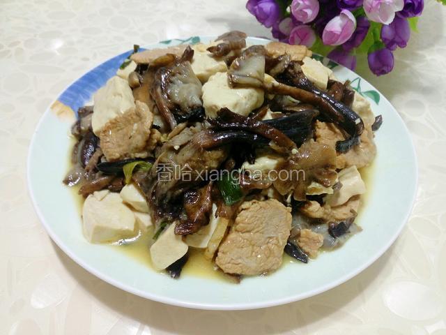 榛蘑炖豆腐