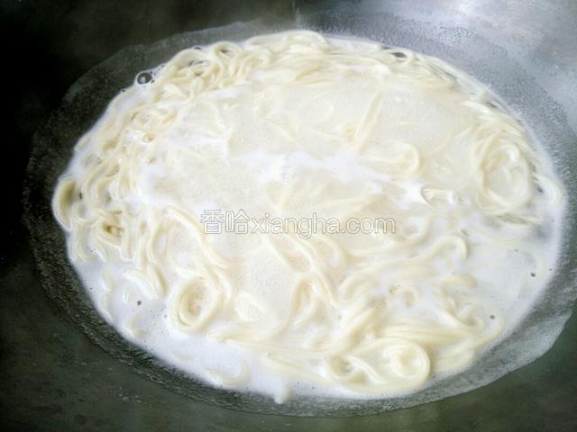 大火煮开，让它们沸腾吧，
  