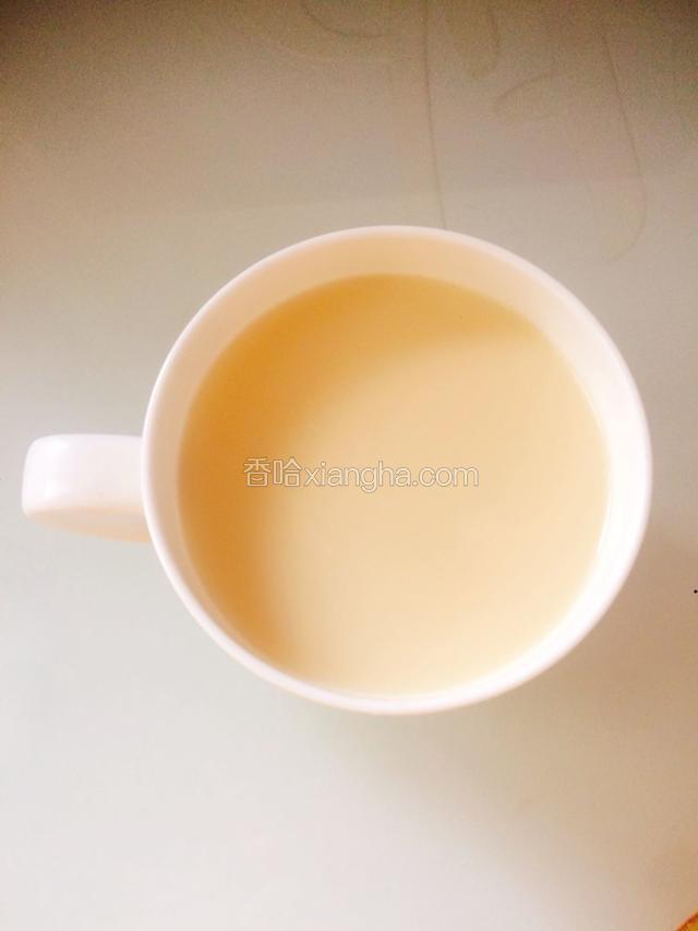 倒入杯碗中直接饮用即可！