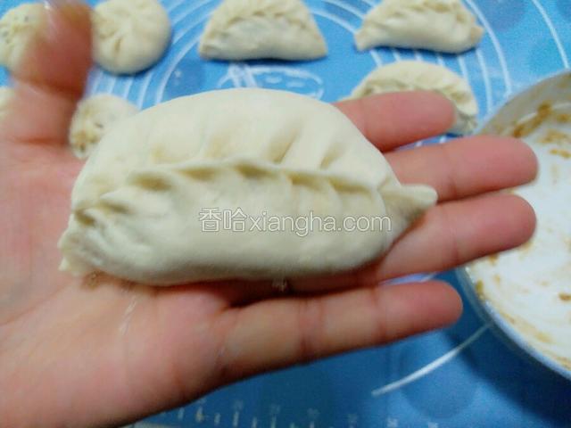最后就成下图的样子。