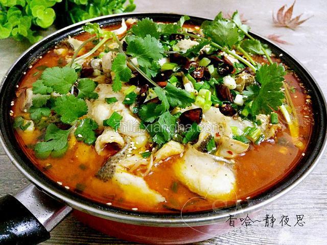 最后放香菜装饰（不喜欢香菜的不放）
