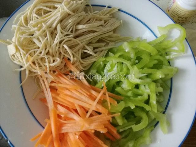千丝万缕准备煸炒！
