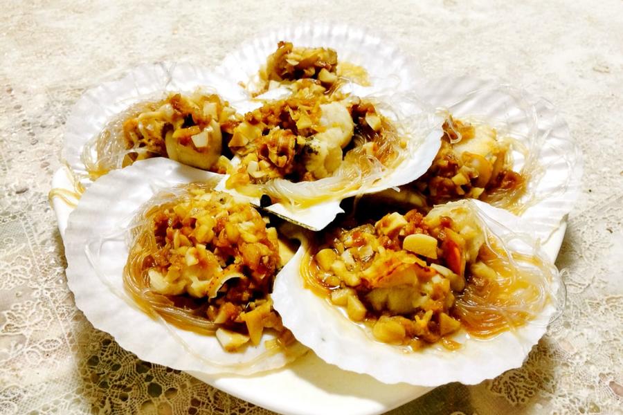 蒜蓉粉丝蒸扇贝