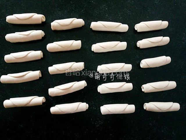 依次完成放好，盖好，松弛15分钟。
边做边盖好，我是为了拍照才揭开的。