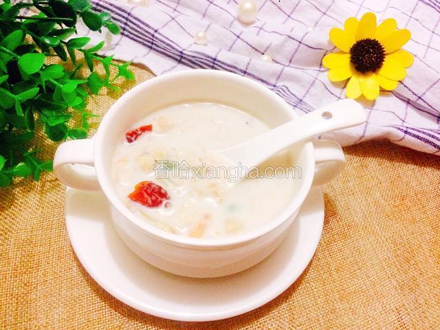 牛奶燕麦粥