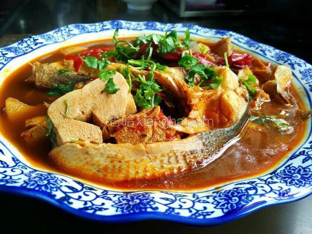 冻豆腐炖鱼