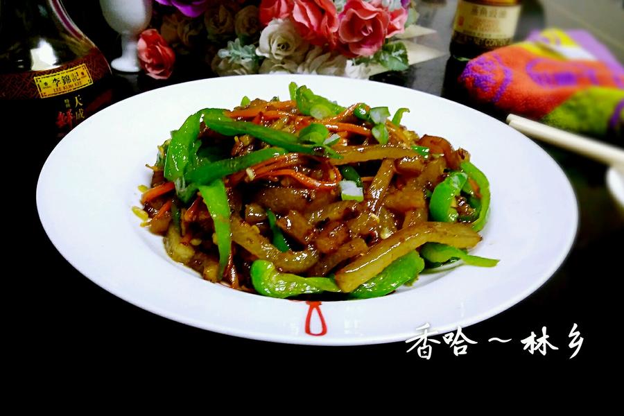 猪肉皮炒辣椒