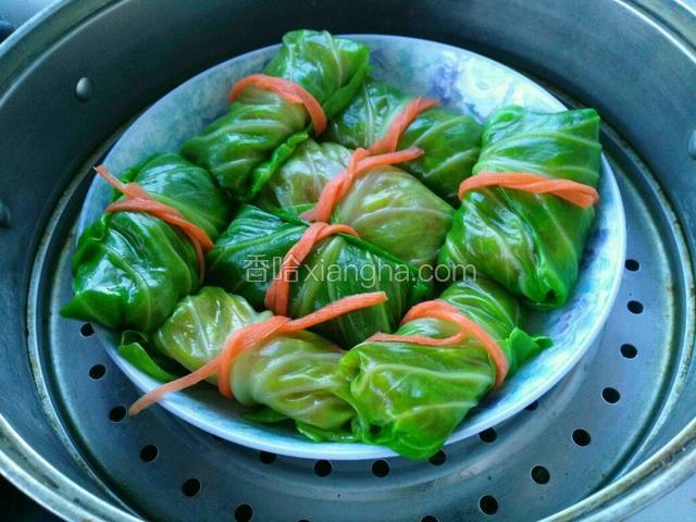 上锅蒸，开锅以后蒸十分钟