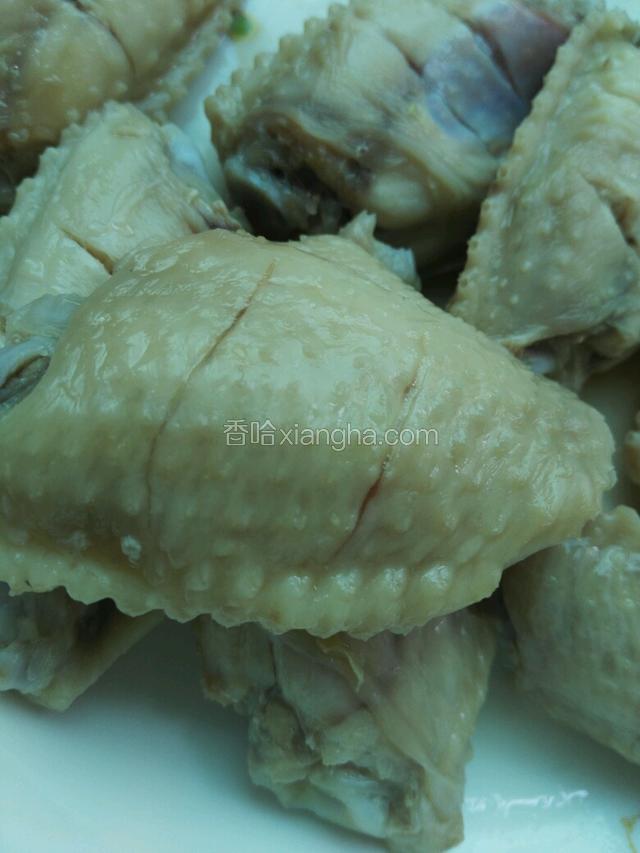 用小刀画两条，方便入味。