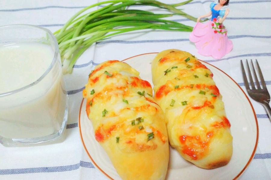 葱香芝士面包(肉松馅)