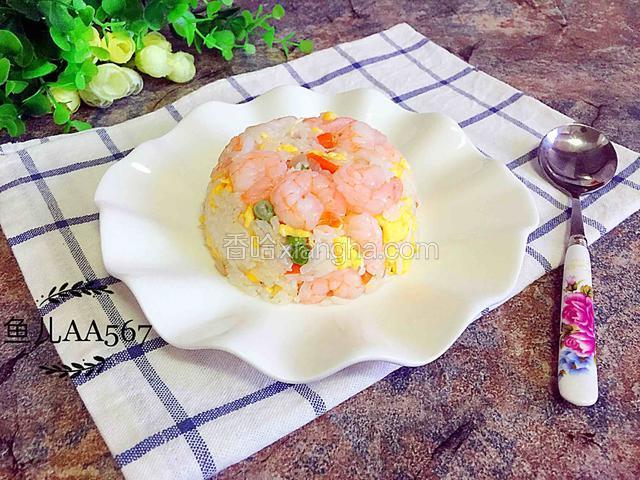 虾仁五彩炒饭