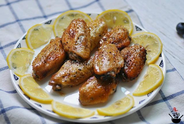 清香风味‖黑椒柠香烤翅