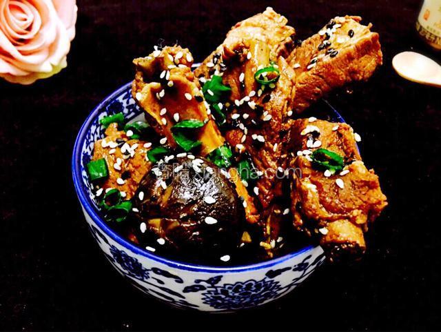 吮指酱香骨（电饭锅版）