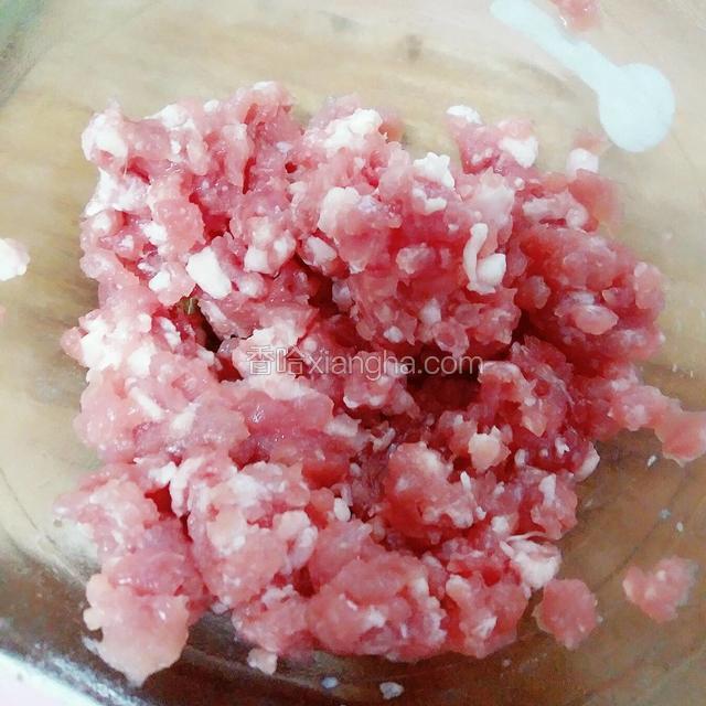 肉剁成沫