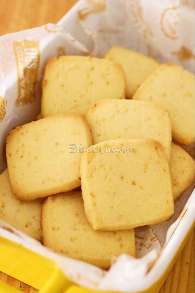 喜欢柠檬味道的可以试试，一定会爱上它。