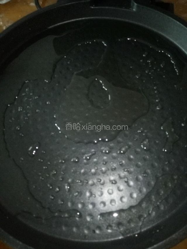 电饼铛放油