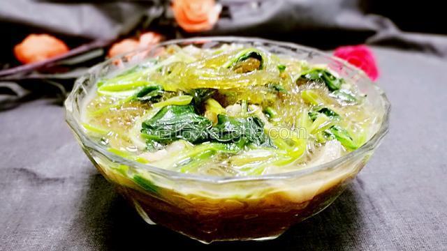 菠菜炖粉条