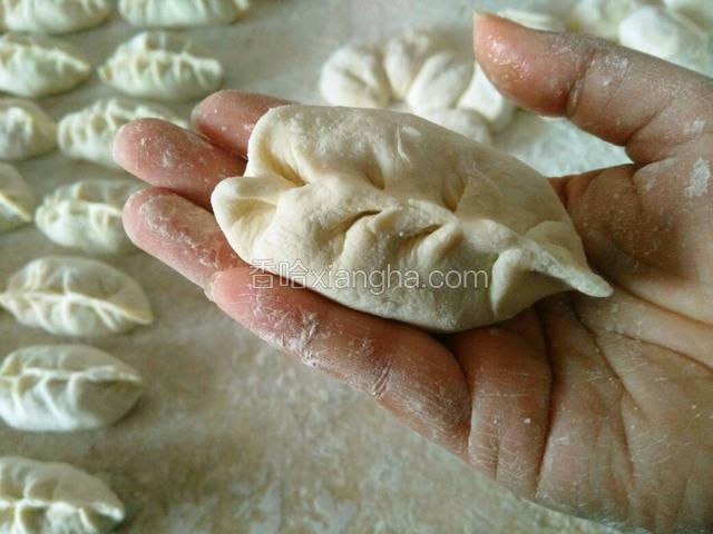 包成饺子