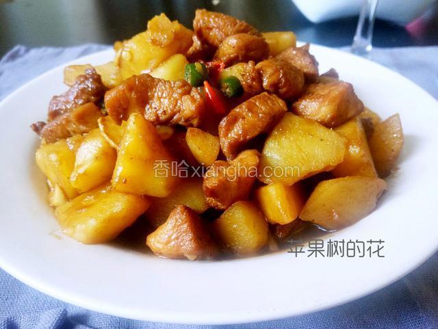 土豆炖鸡块