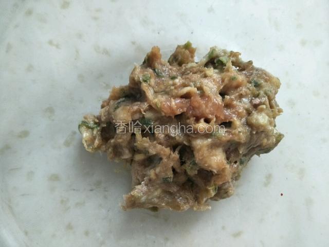 拌好的肉末
