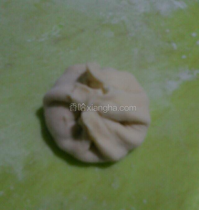 像做包子一样收口！我就随意一捏的。