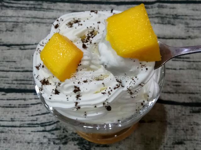 三层不同的味道。三种美味。
