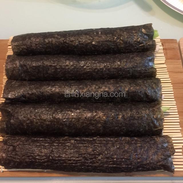 一根根地都卷好。