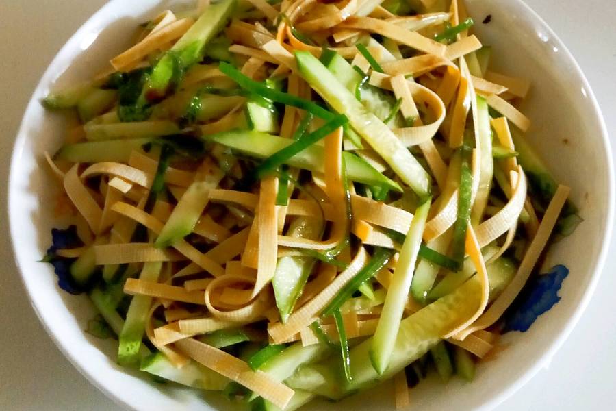 旧版黄瓜拌干豆腐