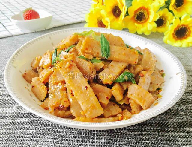蒜苗炒粘山药豆腐