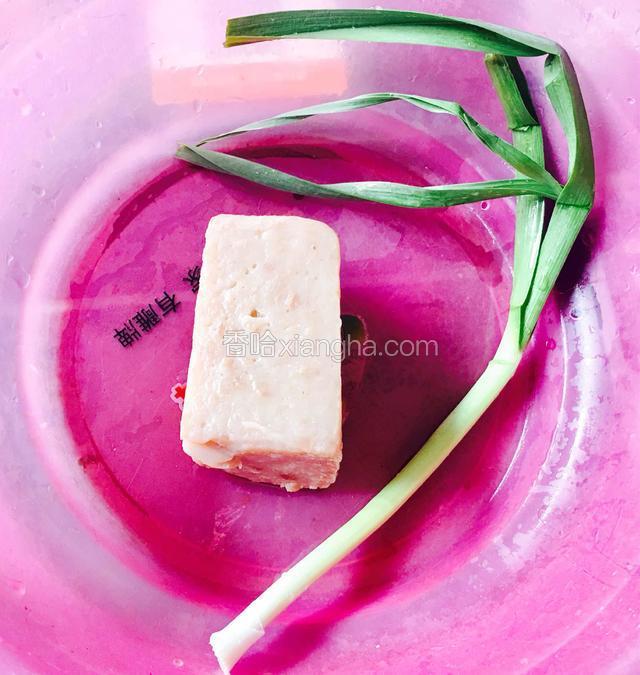 准备好食材。