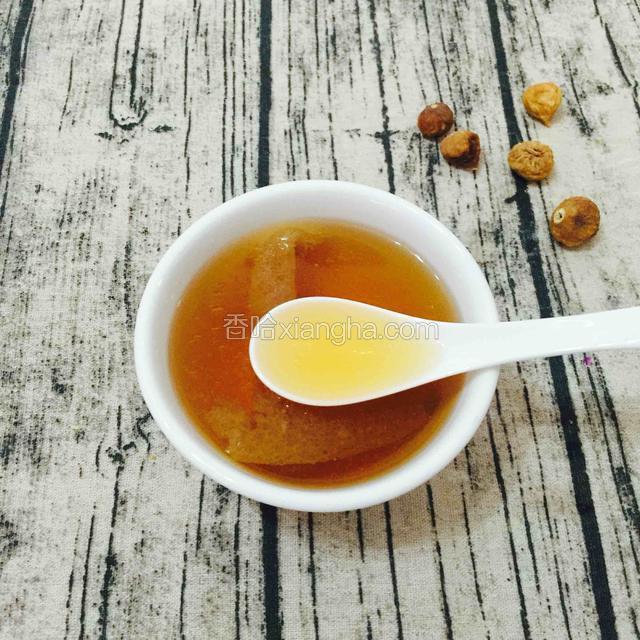 成品图
竹荪呢是可以吃的，清润又爽口。