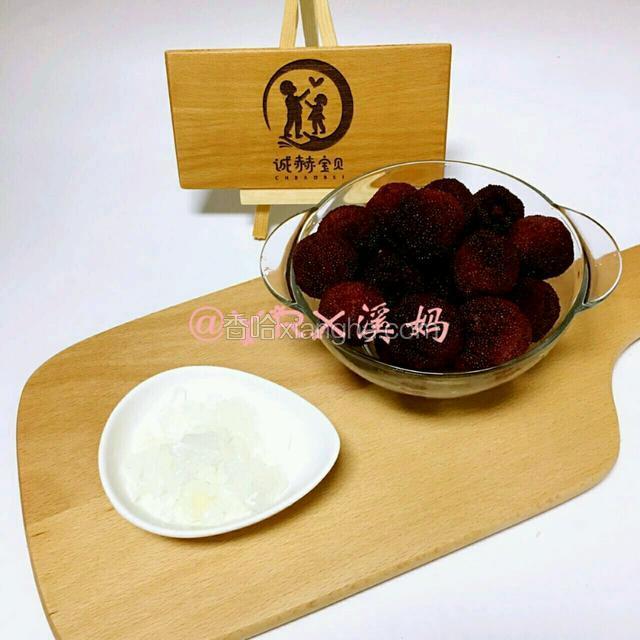 食材：杨梅400g、冰糖50g、清水大约800ml
