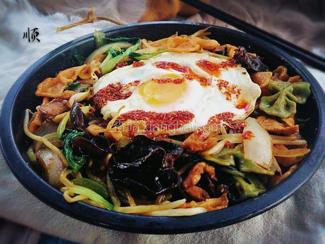蝴蝶炒面