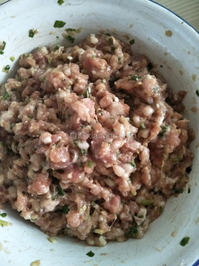 顺时针搅拌上劲
