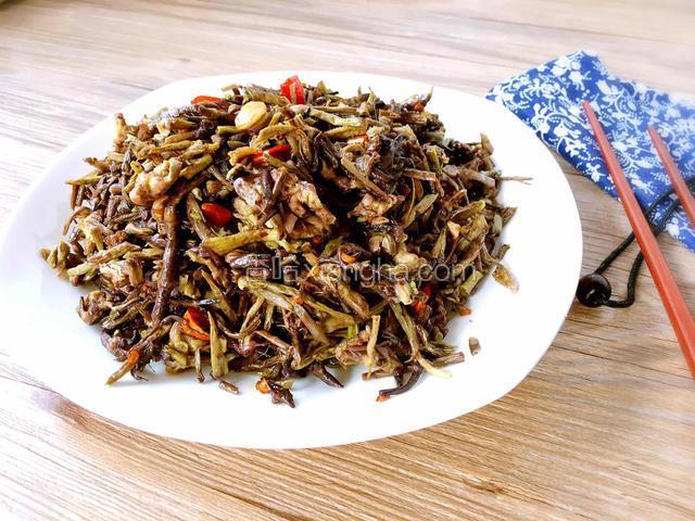 香辣菱角菜