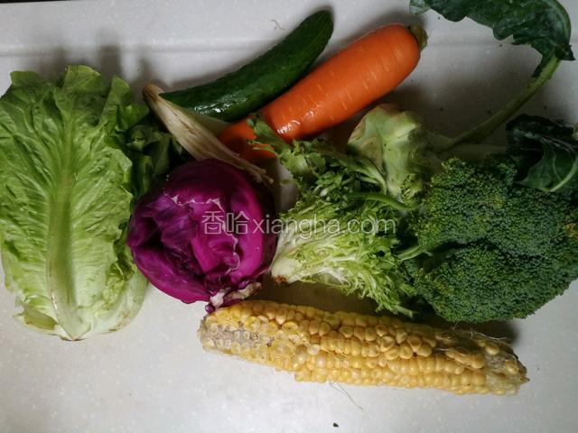 每样菜备一点。或者家里有个四五个品种都可以