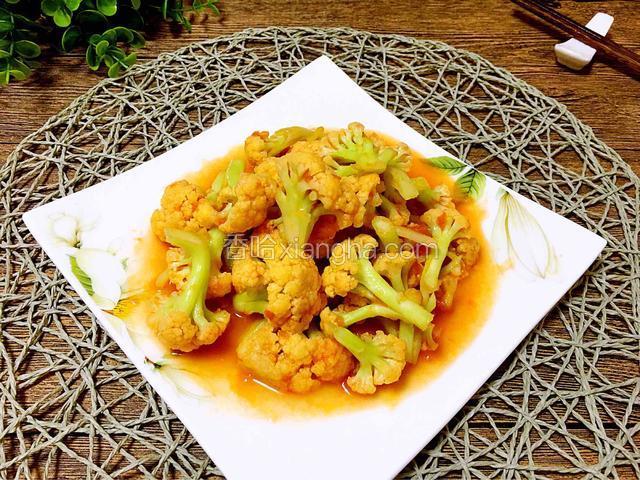西红柿炒菜花