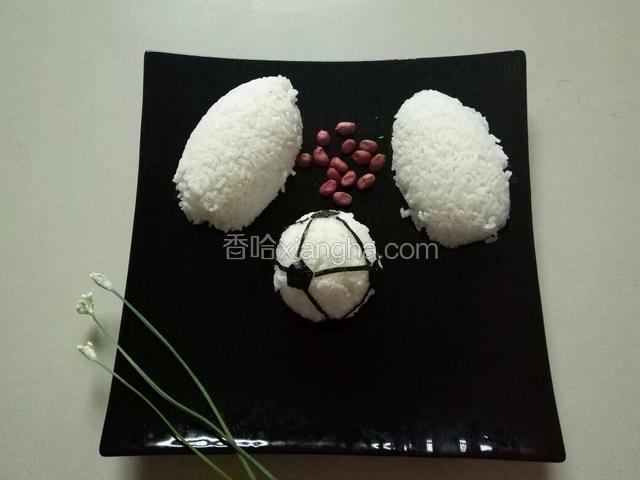 用韭菜花做装饰